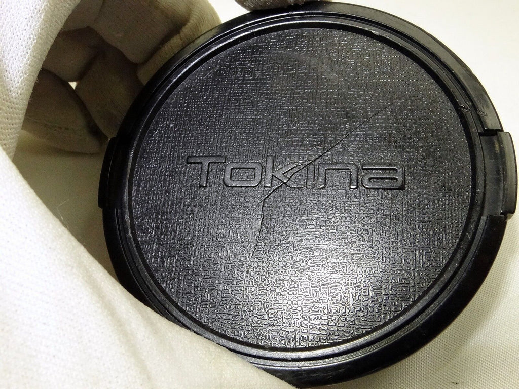 Genuine Tokina Lens Front Cap 72mm Made in Japan (cracked)