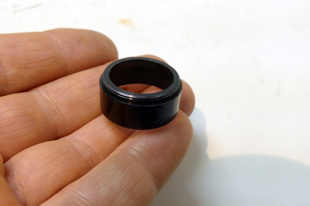 BOLEX Threaded series 4 IV 23.8mm metal hood for Switar