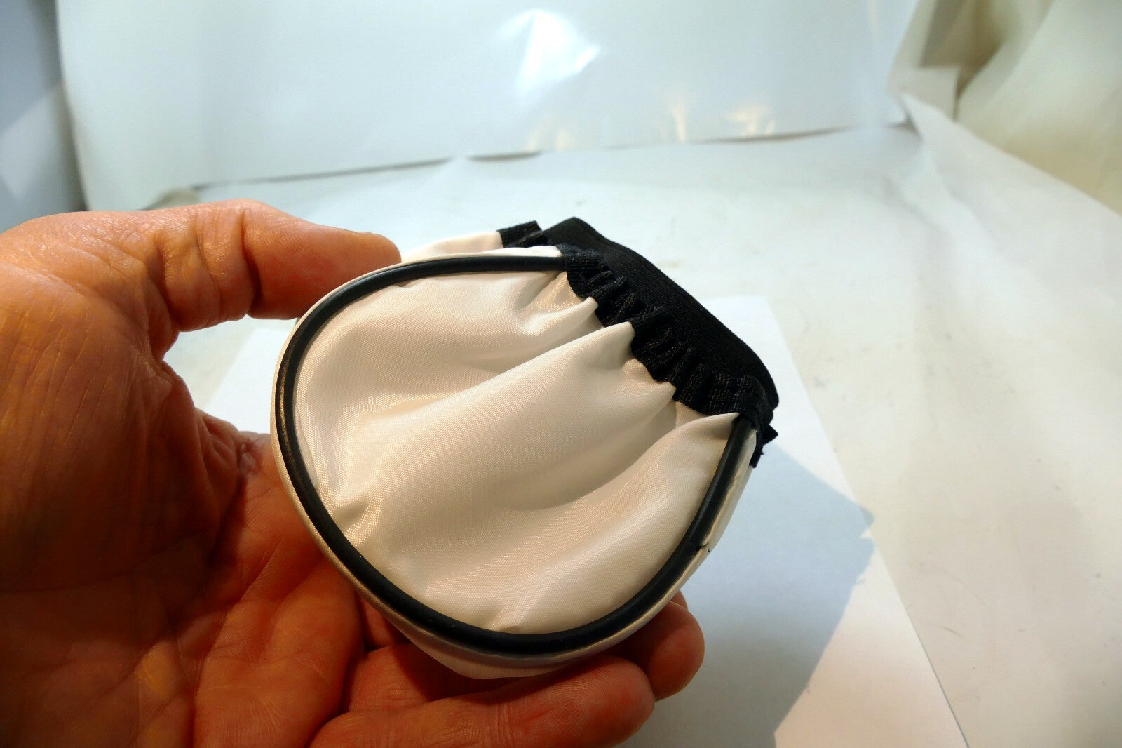 Slip on type SOFT WHITE DOME  for flash Nikon SB-5000 700 500