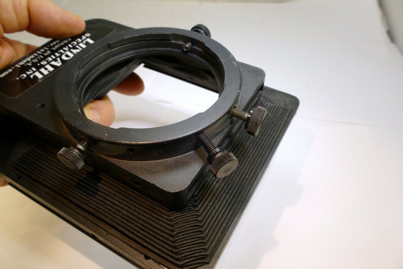 Lindahl Bellows lens Hood 31.1325 Bell-O-Shade Single 3X3 slot CF Hasselblad