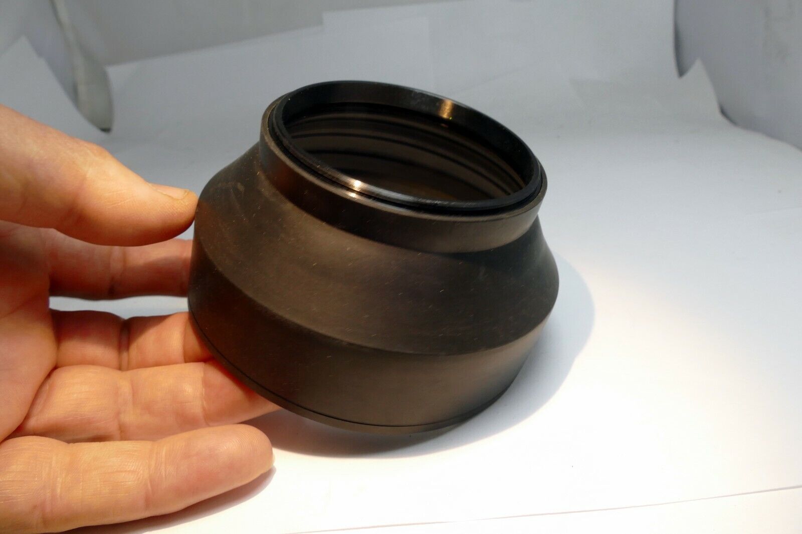72mm rubber Lens Hood Shade screw in double  threaded for  Telephoto 300mm