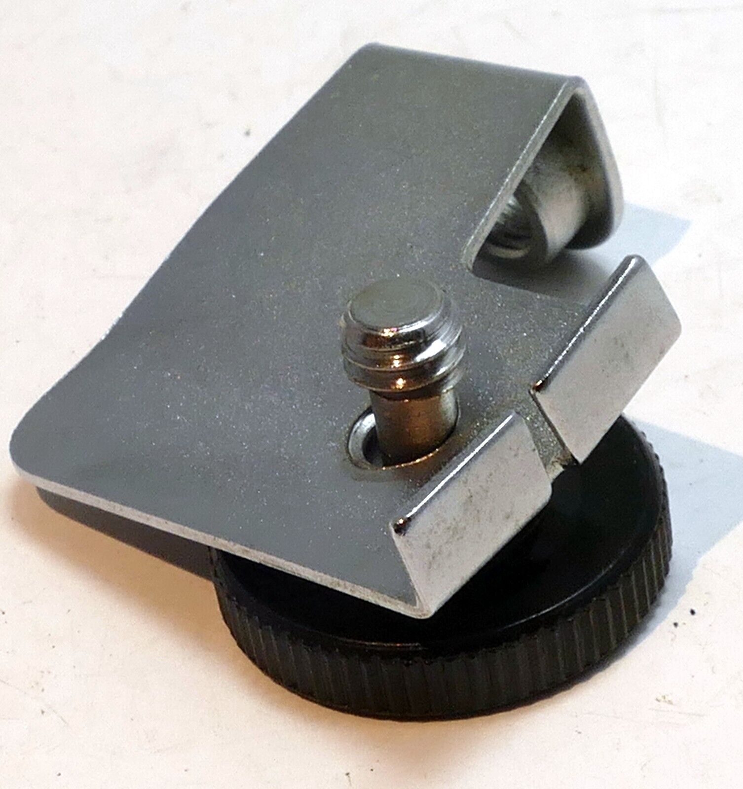 1/2" to 3/8"  Tripod Mount L 90 degree Adapter for camera