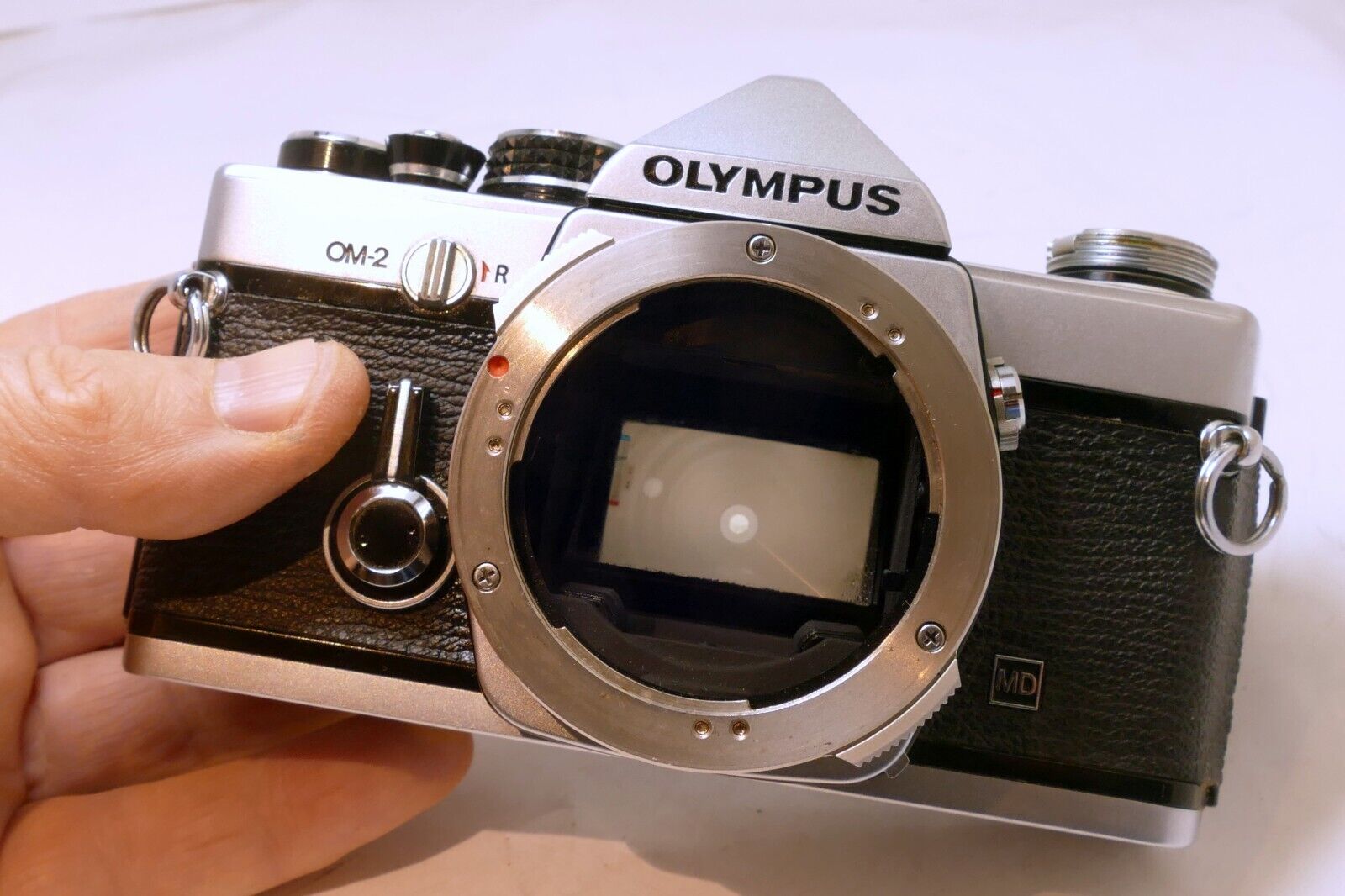 Olympus OM-2 35mm SLR Film Camera Body Only - tested , works good