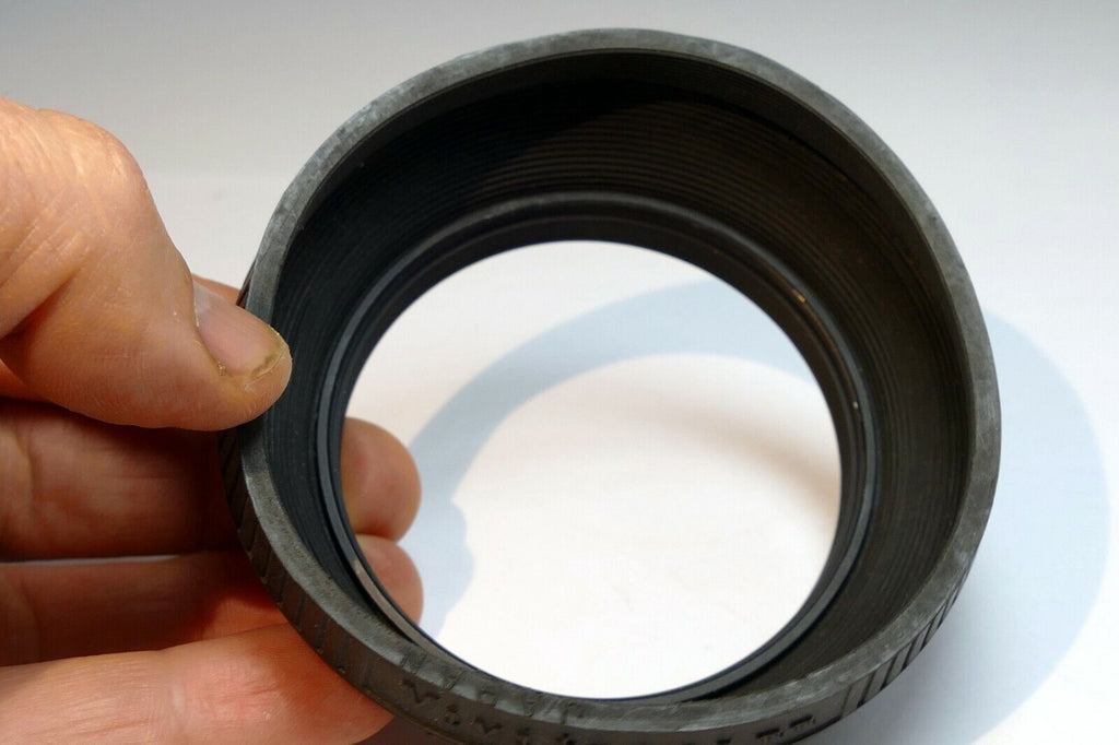 67mm rubber Lens Hood Shade screw in for 70-210mm series 1 f3.8 f3.5