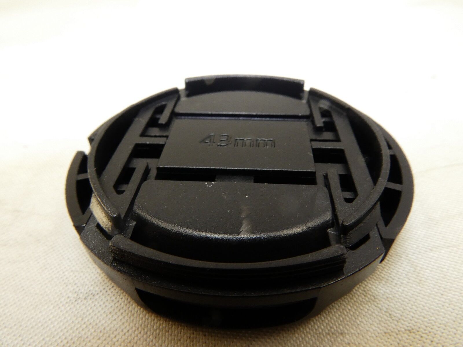 43mm Black Front Cap Lens snap on type for EF-M 22mm lens 28mm macro