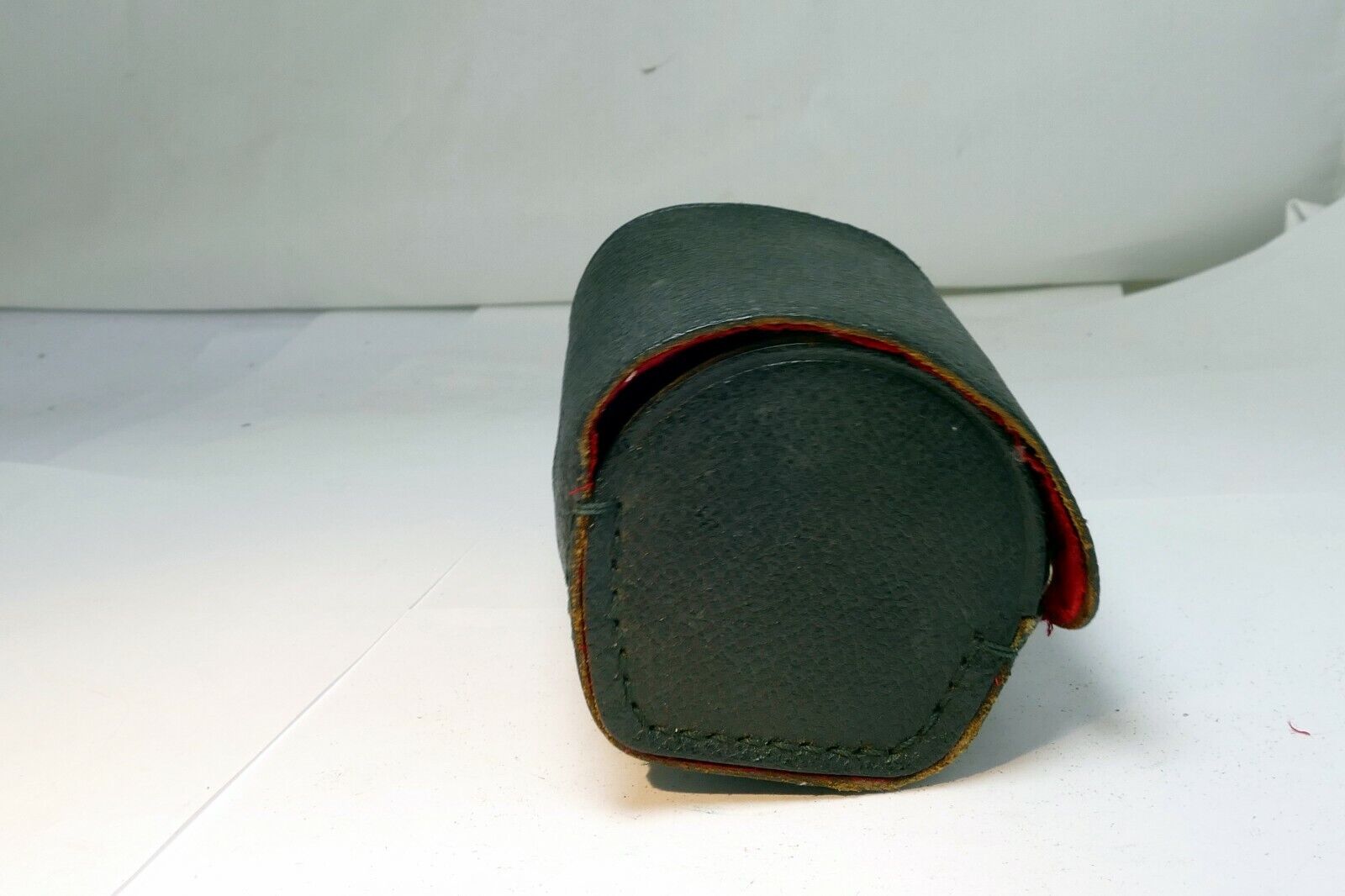 Vivitar Hard lens case 2.5X3.5" for 3X lens 28mm