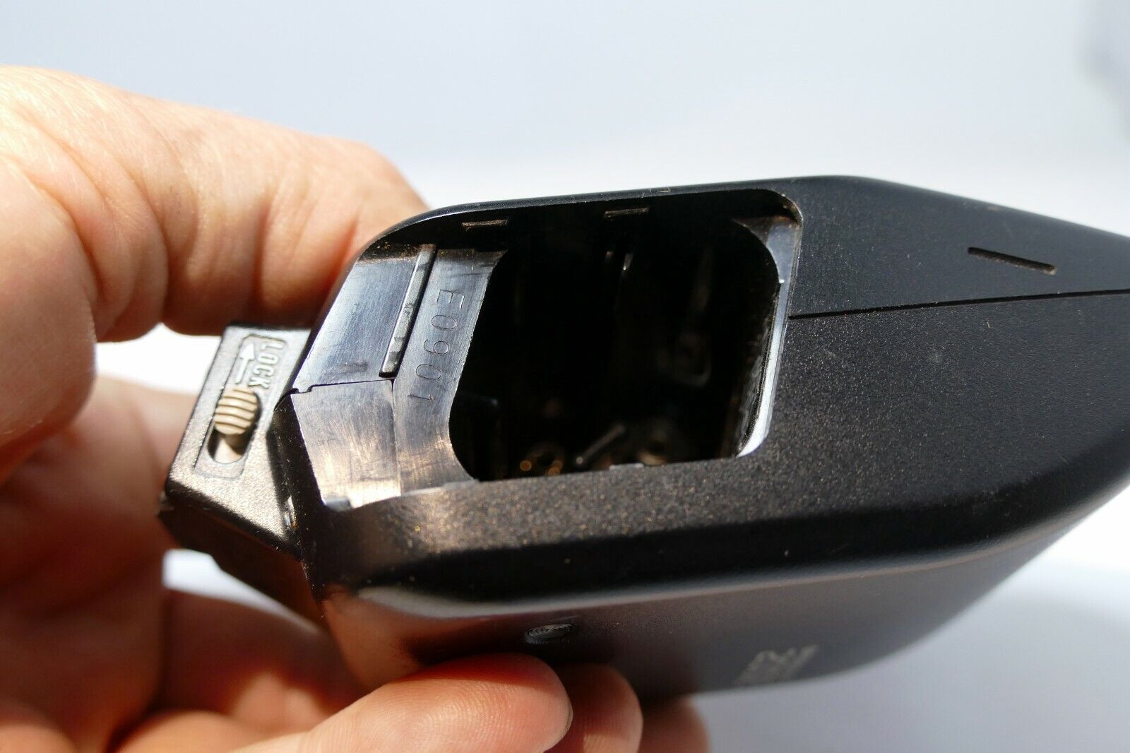 Canon Speedlite 200E Shoe Mount Flash   -  AS IS for parts or repair