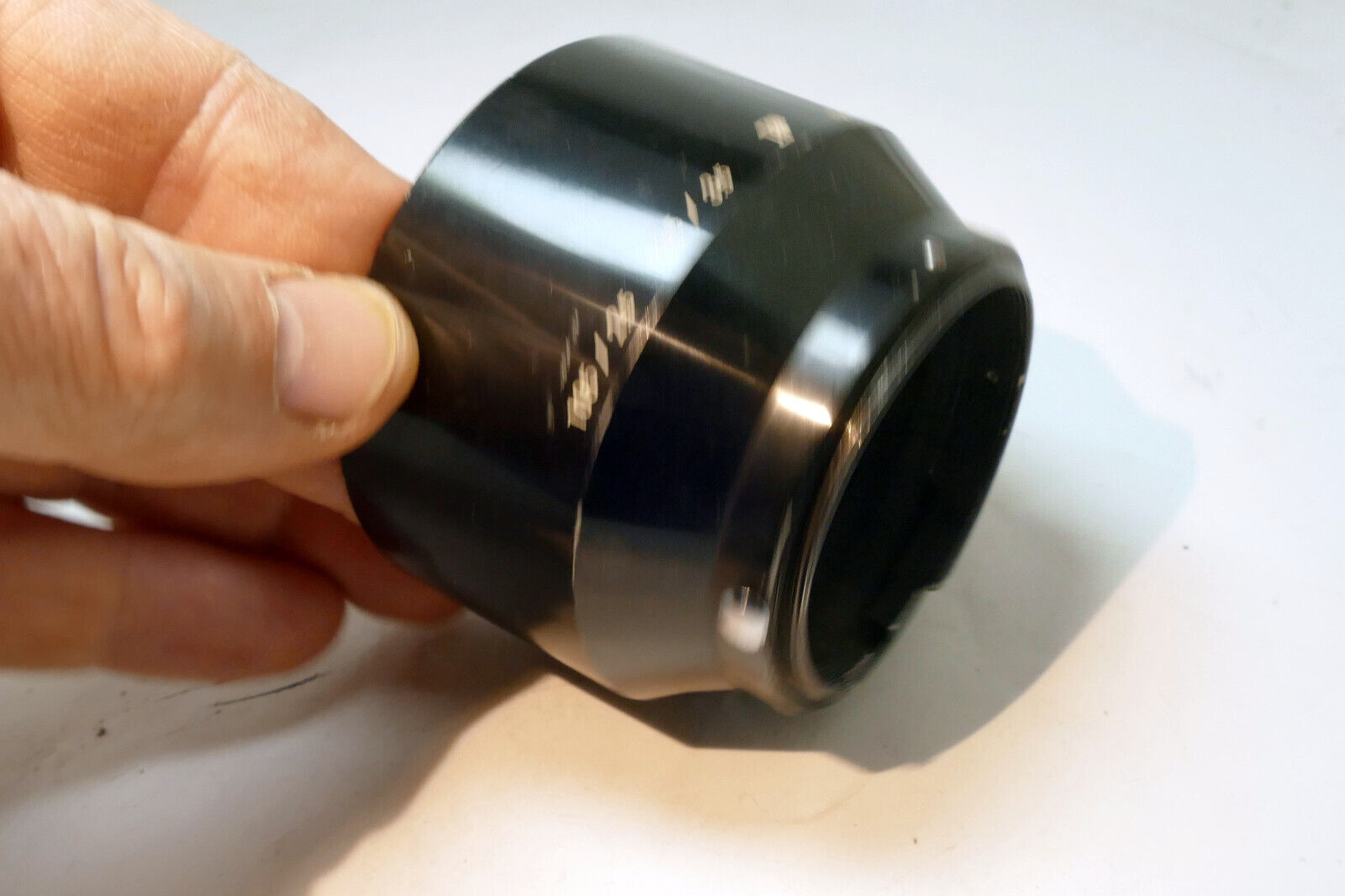 Nikon F Nikkor  Lens Hood Metal for 105mm f4  Micro f2.8   f2.5 Non-Ai