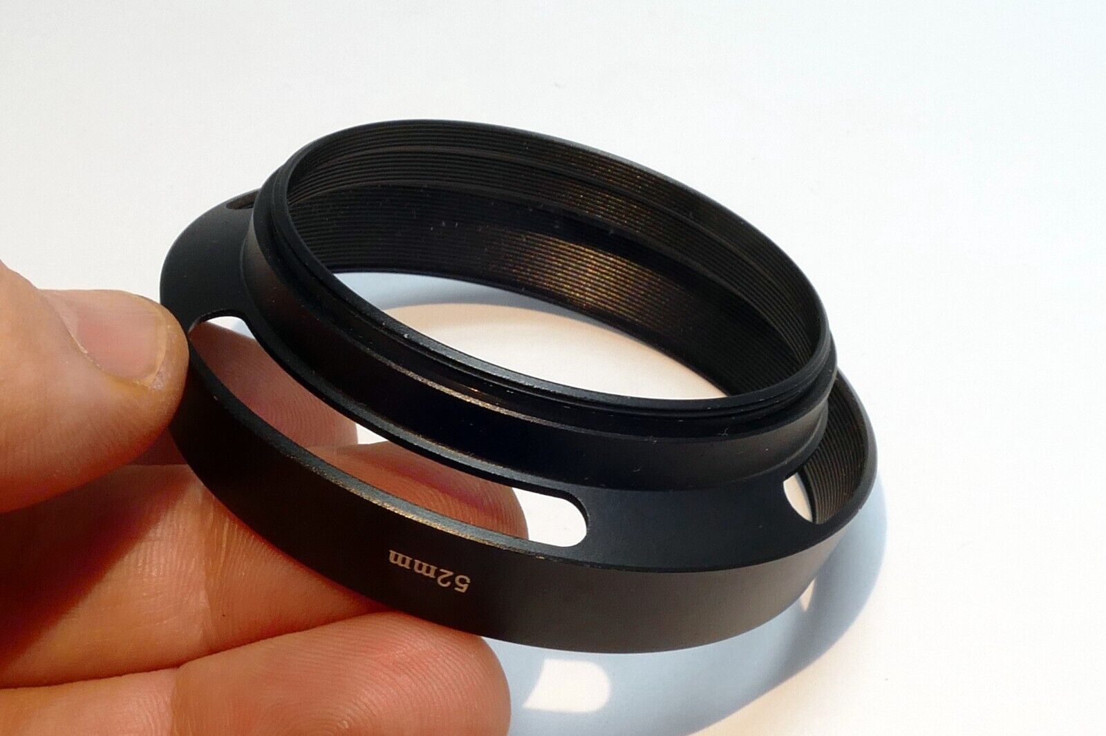 52mm  Lens hood shade Metal vented double threaded (58mm front female)