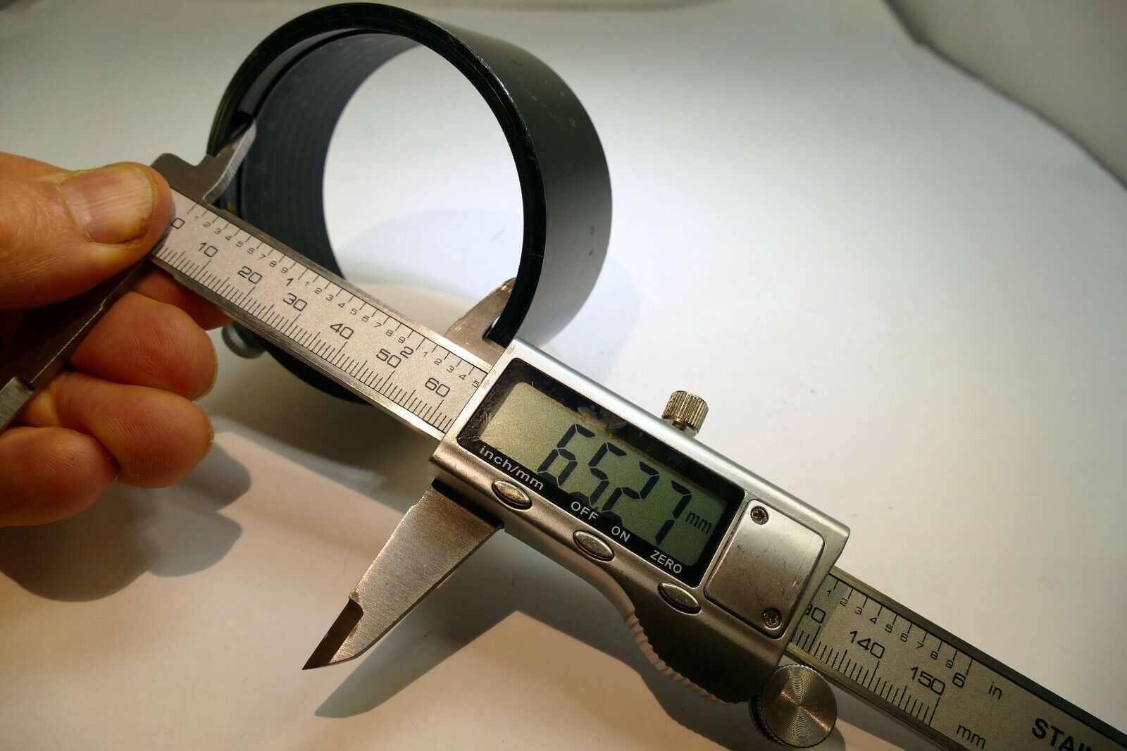 62mm Plastic Slip  on type Lens Hood Shade  Telephoto