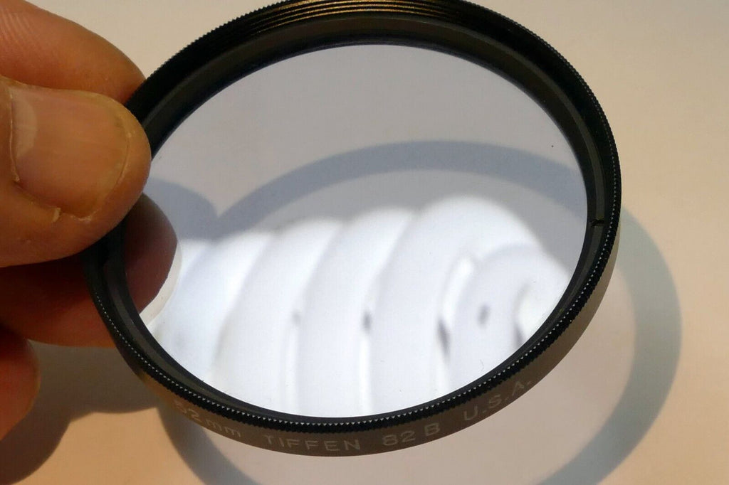 TIFFEN 52mm Filter 82B made in USA increase by 300K to 3300K