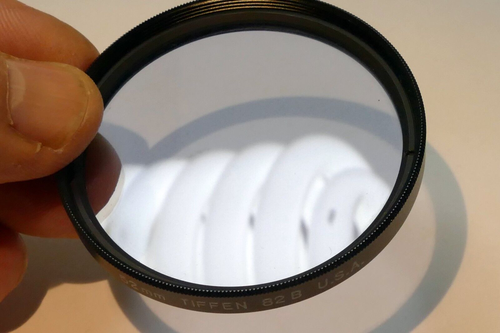 TIFFEN 52mm Filter 82B made in USA increase by 300K to 3300K