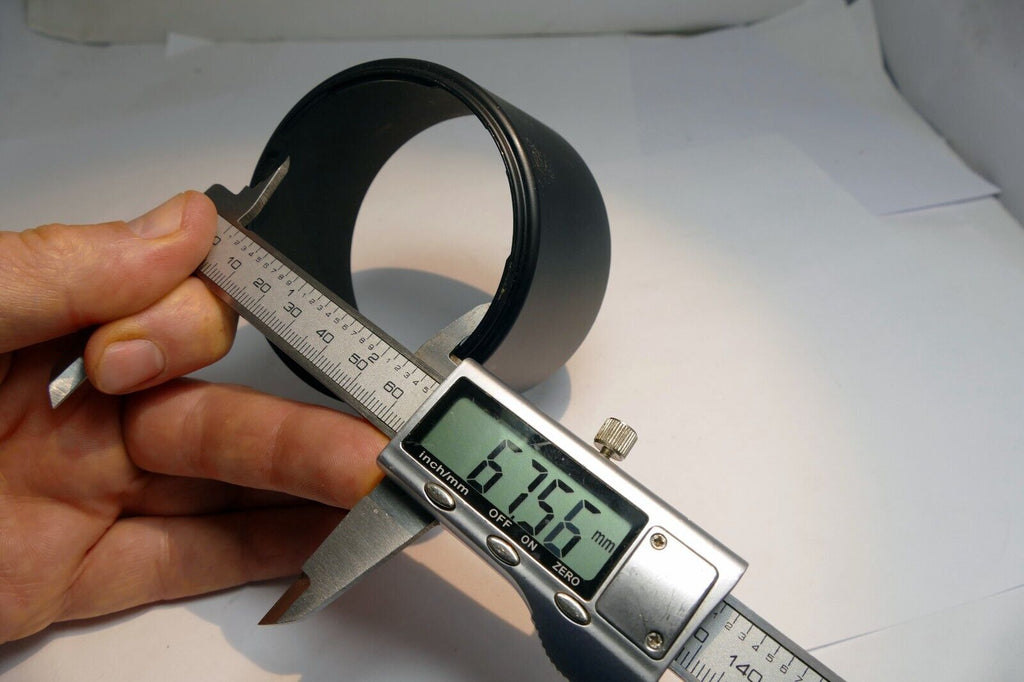 62mm OD Lens Hood Shade plastic twist on type