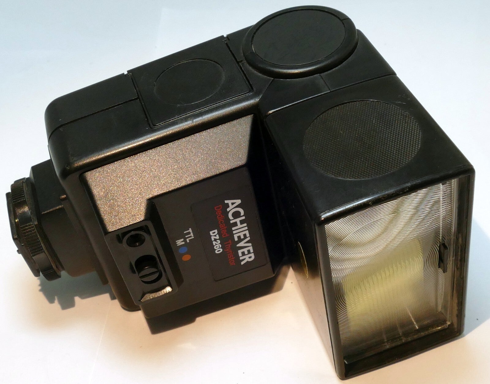 Achiever Dedicated Thyristor DZ260 automatic Flash For OM-1 Olympus  OM-2n