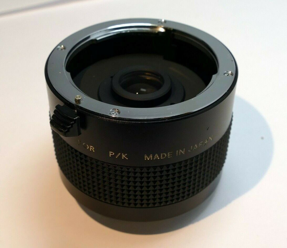 Vivitar 2X teleconverter lens PK Pentax M K manual focus doubler for 75-205mm