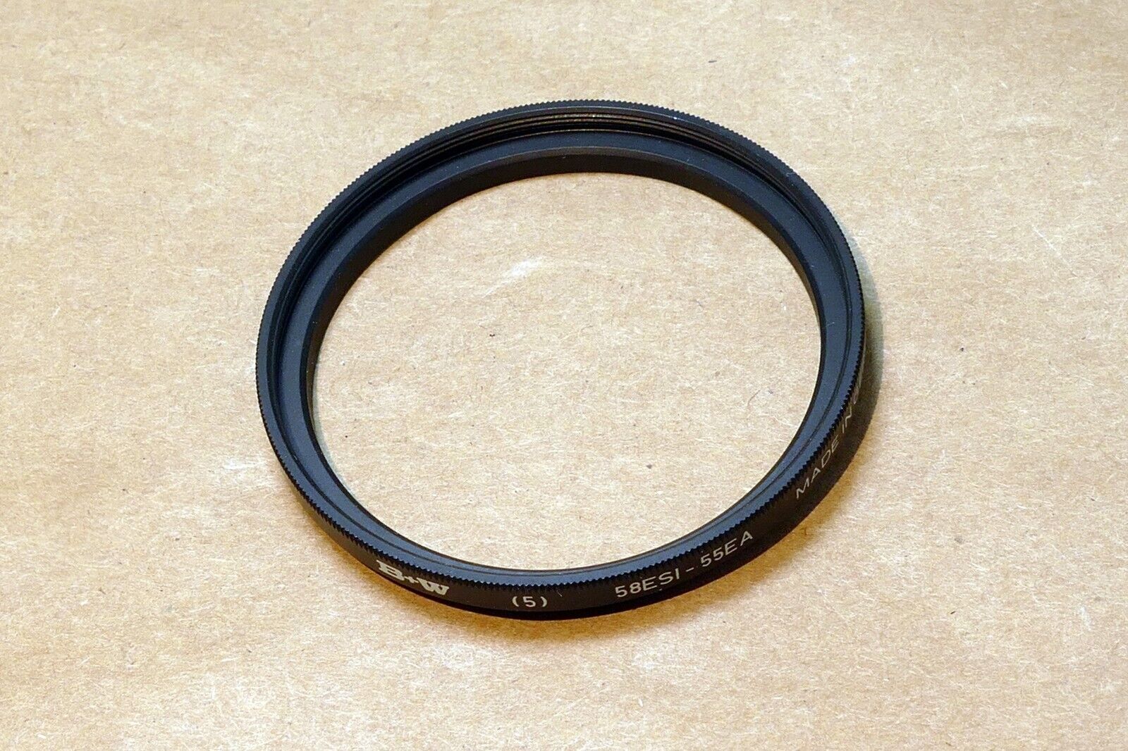 B + W Step-Up Adapter Ring (5) 55mm lens to 58mm filter threads B+W 58ESI-55EA
