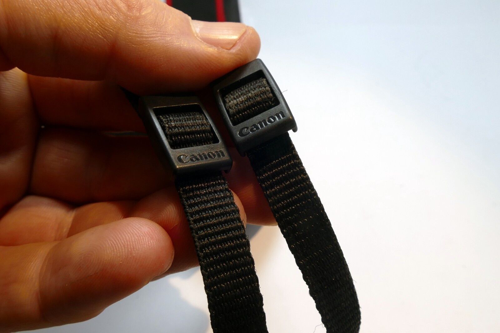 Canon EOS 6D Camera Shoulder Neck Strap Black 4cm wide -  Genuine OEM