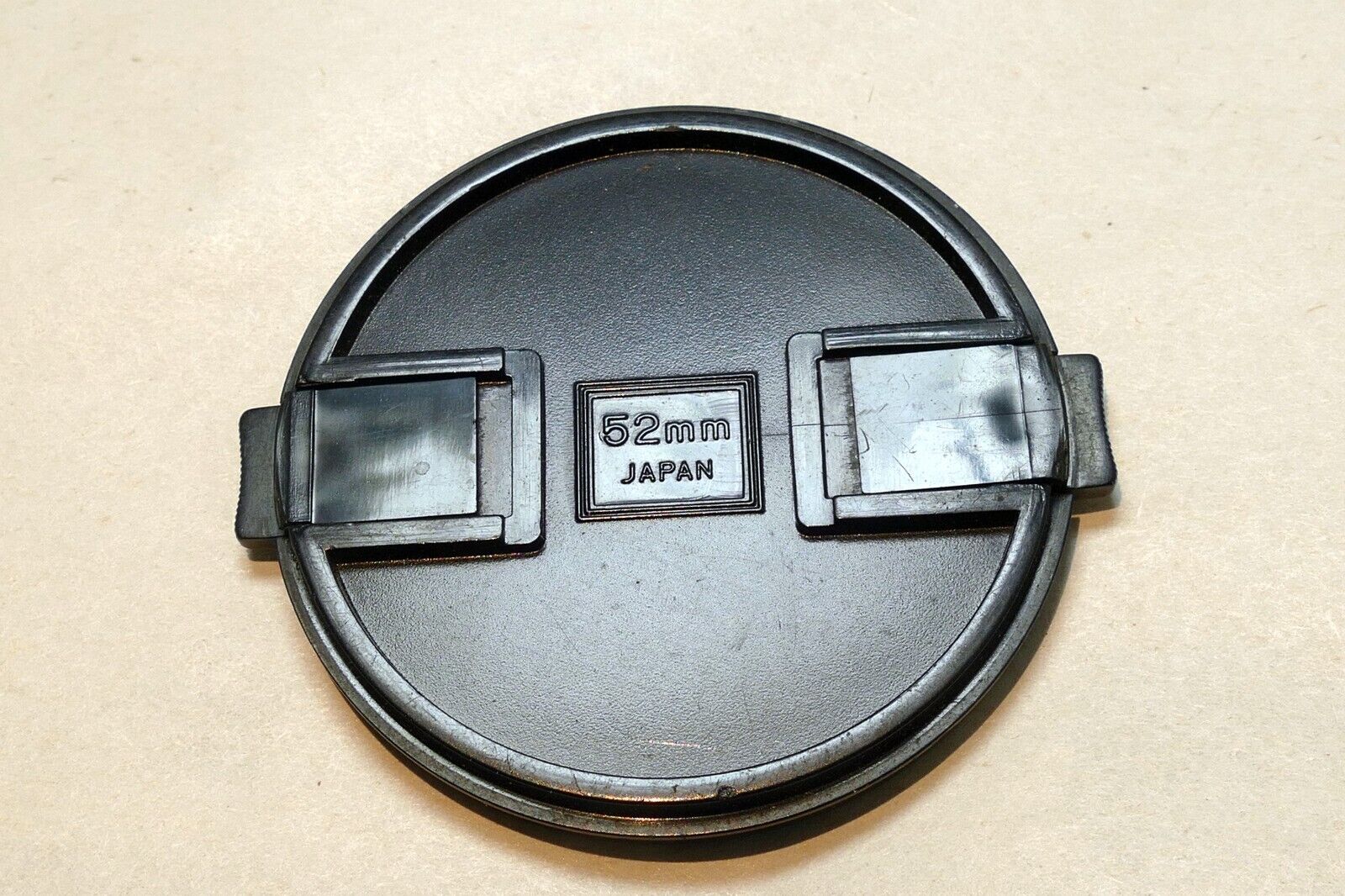 Tamron Adaptall 52mm lens front cap (snap on type) for 90mm macro