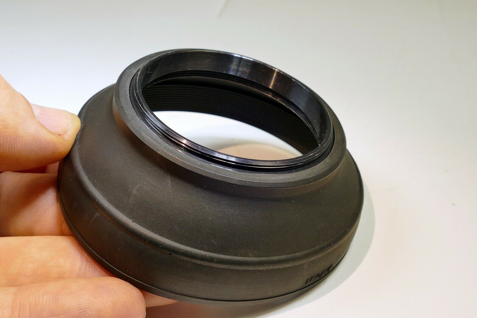 52mm Hoya  Lens Rubber Hood shade for 50mm f1.8 f1.4 lenses normal