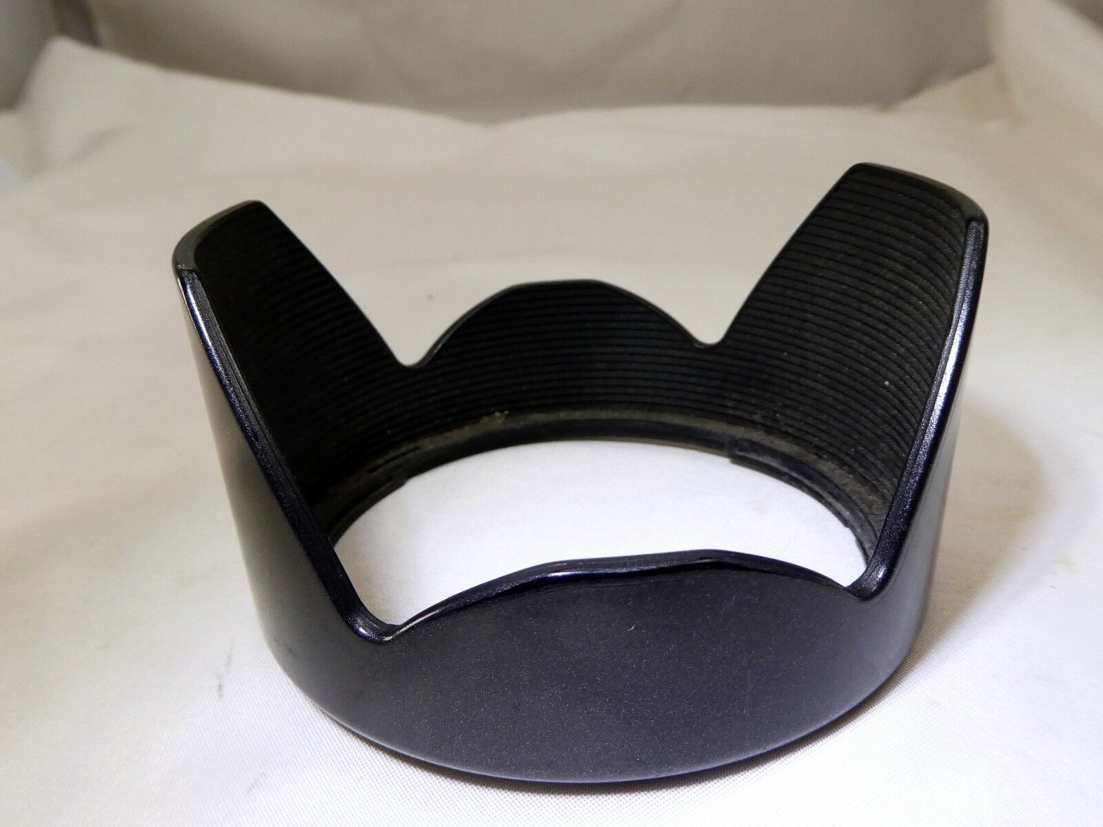 Tamron C8FH plastic Lens Hood for 28-200mm f3.8-5.6 AF Zoom Super  Adaptall OEM