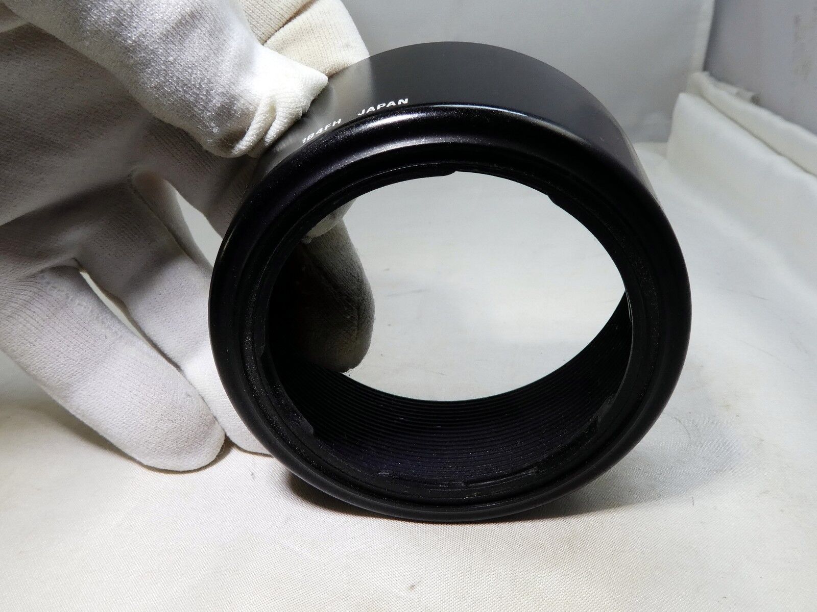 Tamron 1B4FH Plastic Lens Hood Shade for 58mm filter rim 70-300mm f4-5.6 AF LD