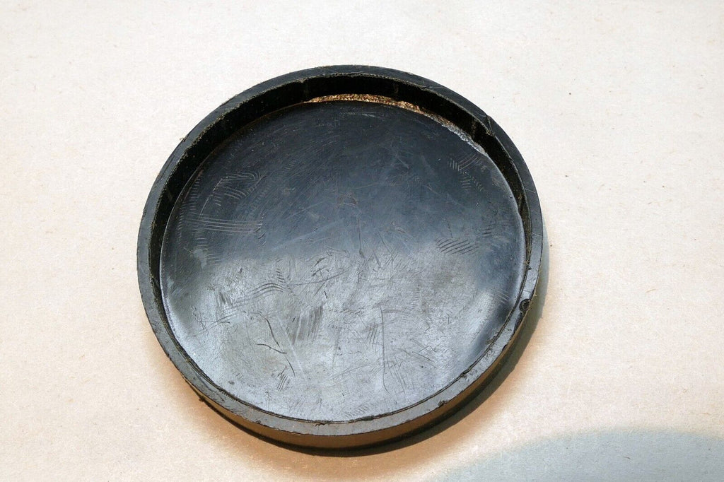 plstic 52mm lens front cap slip on type checkered