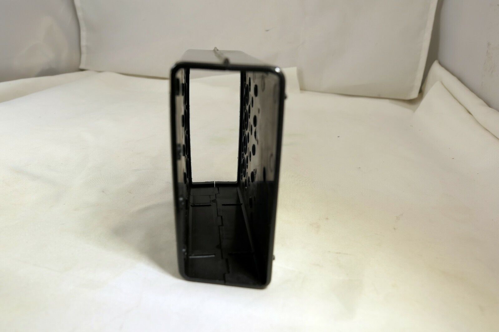 Converge AV Video Converter HDTV  VGA Holder Case plastic 3X1.5" 