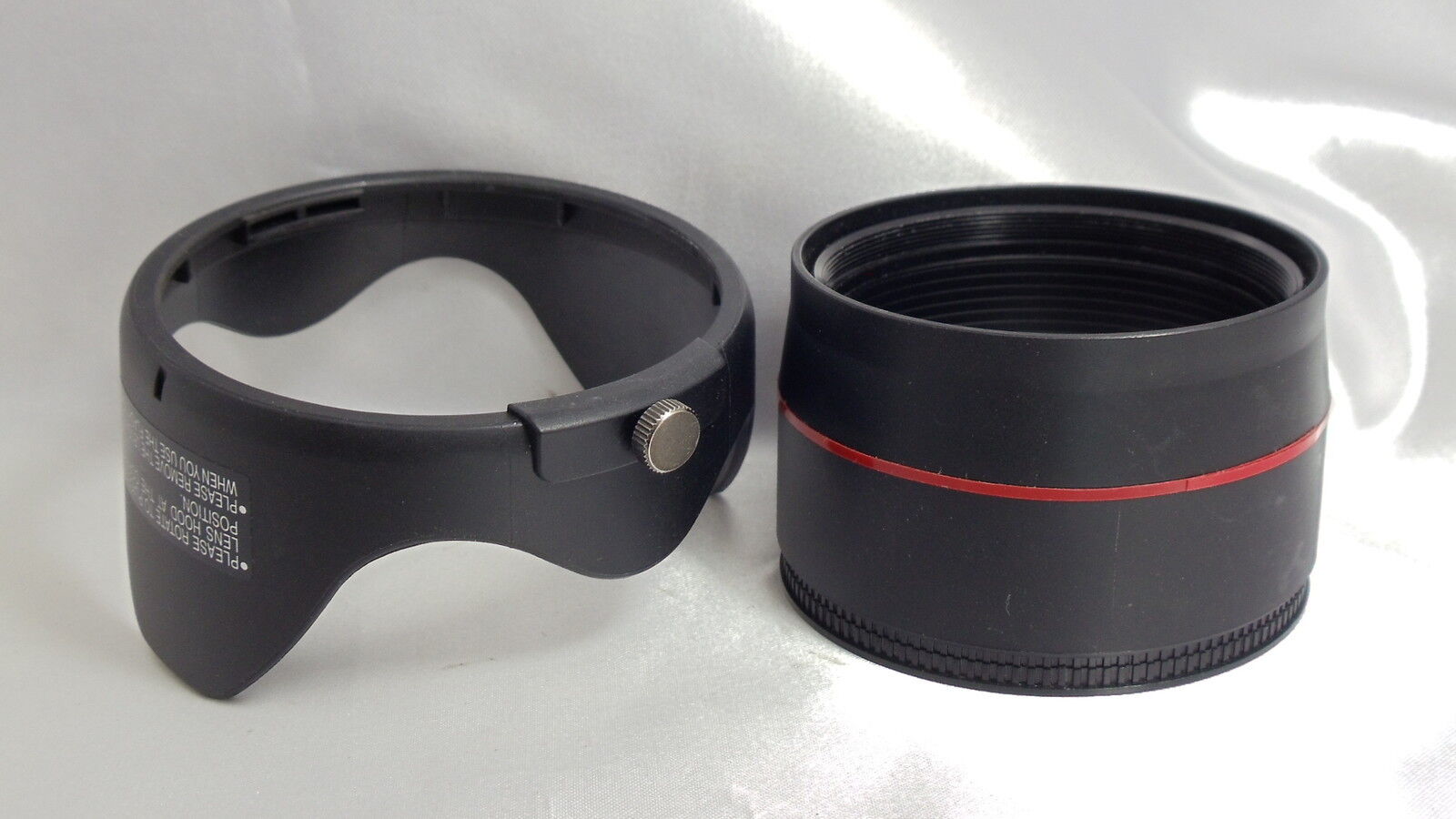 2 in 1 Plastic Camera Lens Hood 63mm female threads  2117036