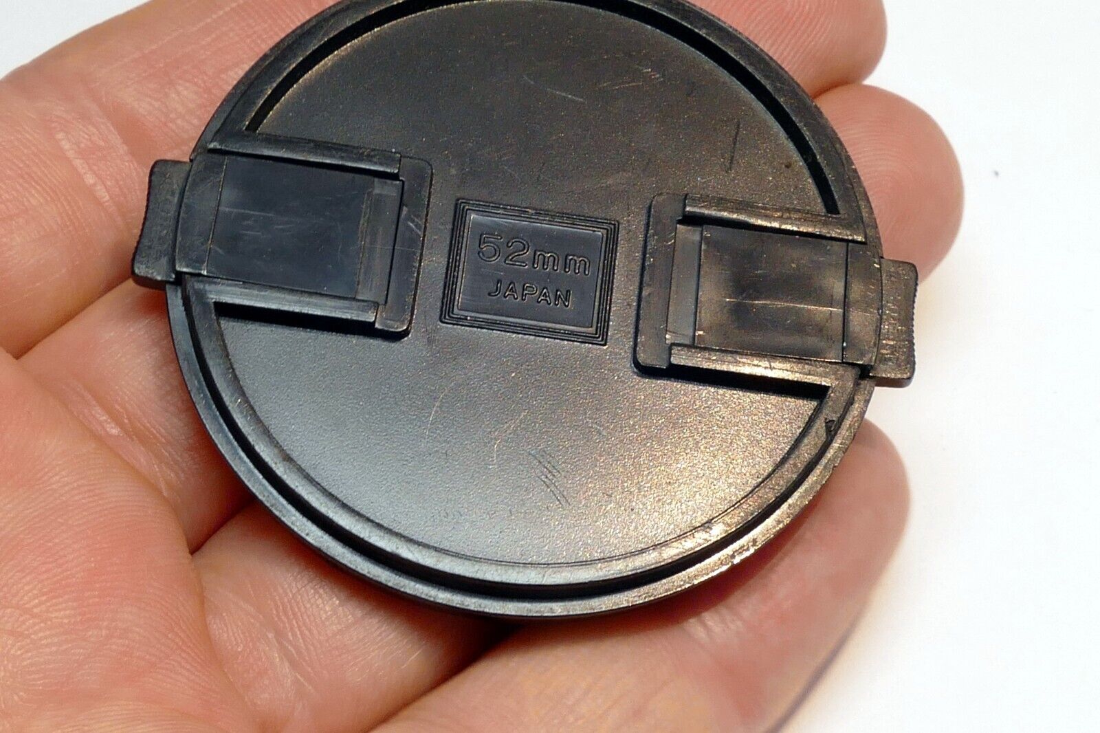 Tamron 52mm rim Lens Front Cap Snap on type