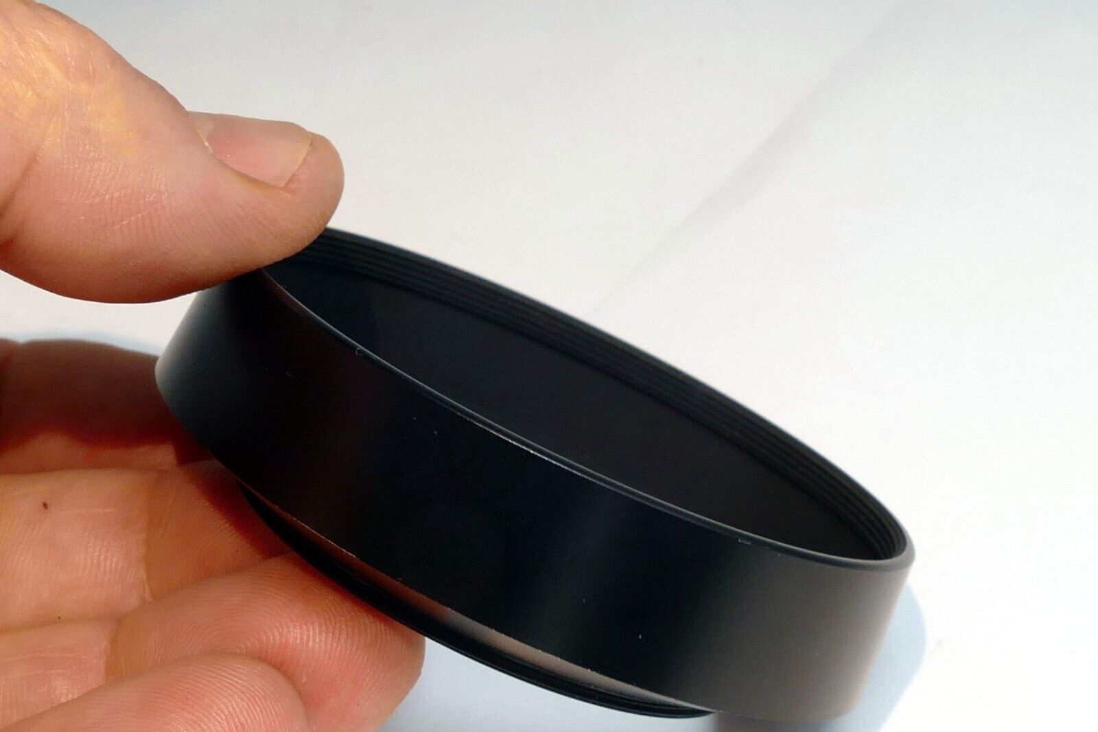 Metal  52mm Lens Hood Shade screw in threaded (67mm front)