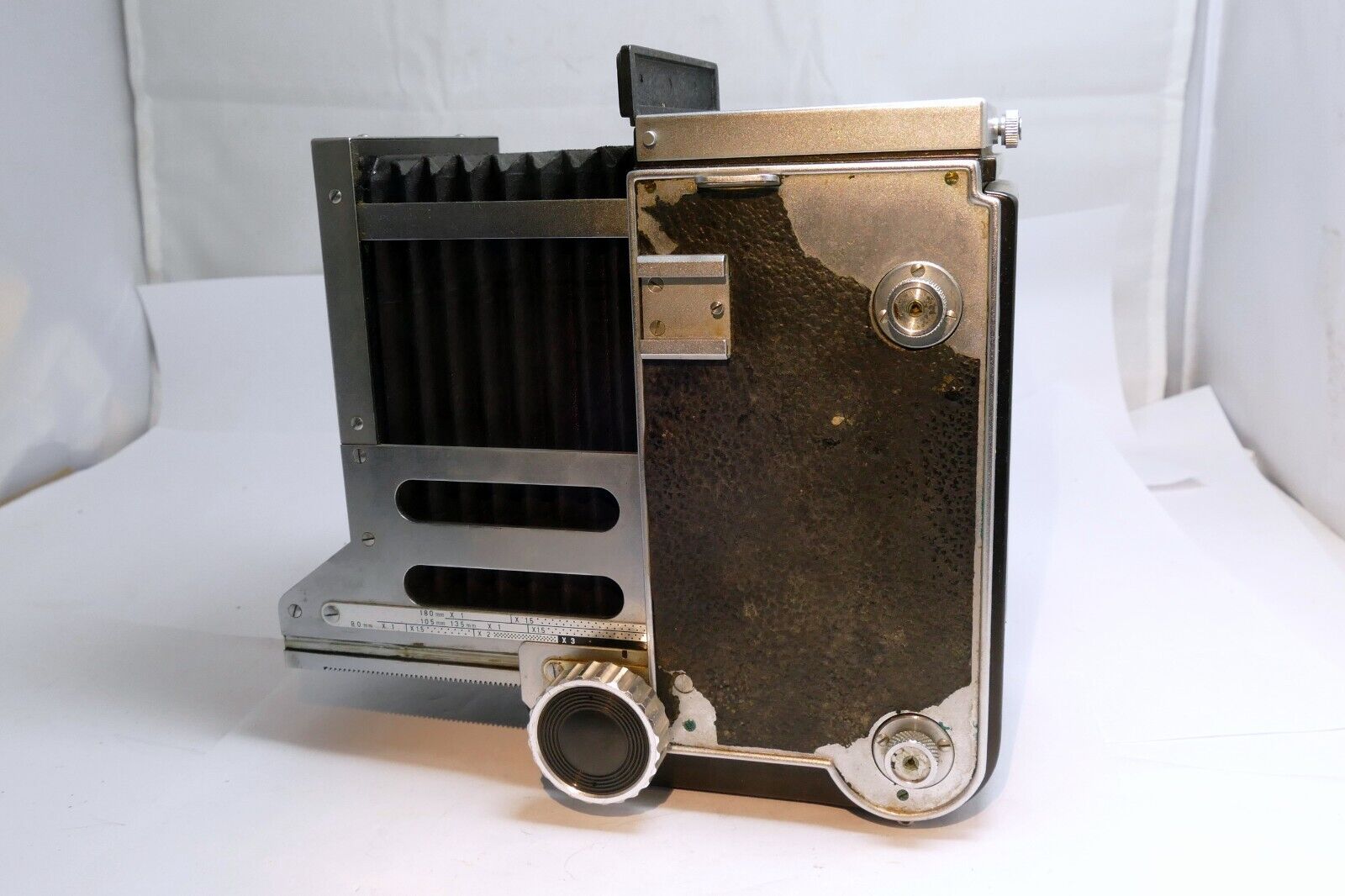 MAMIYA Mamiyaflex Professional TLR Film Camera Body works good