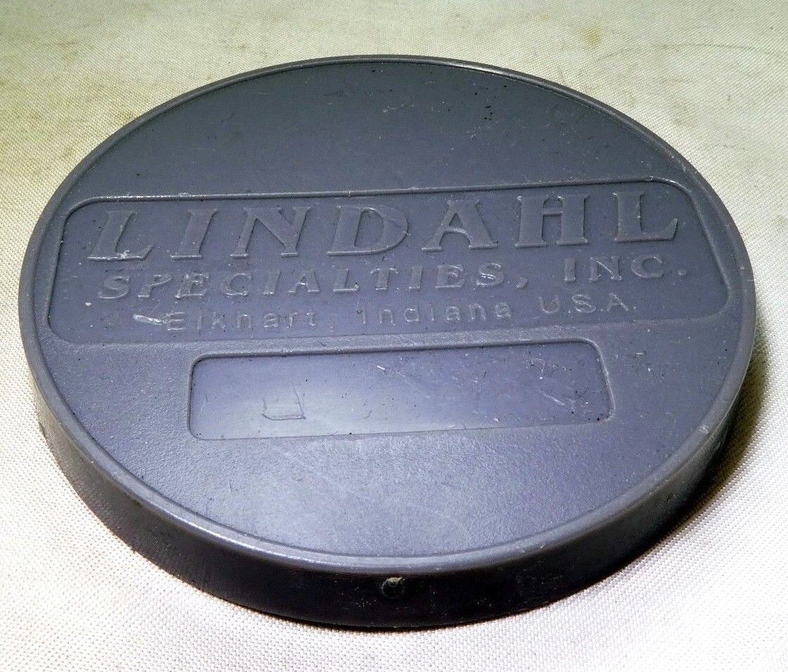 LINDAHL  Specialties INC.  Front Lens Cap 67mm Slip on 70mm ID