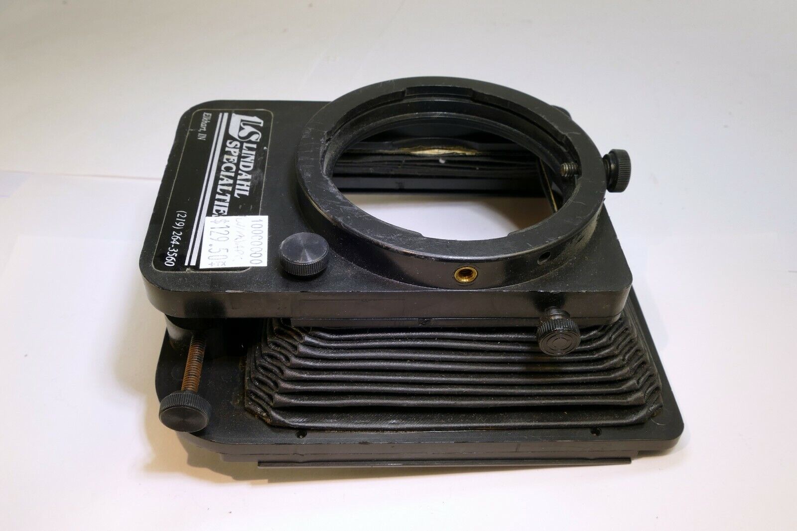 Lindahl Bellows lens Hood 31.1325 Bell-O-Shade Single 3X3 filter slot for CF 500