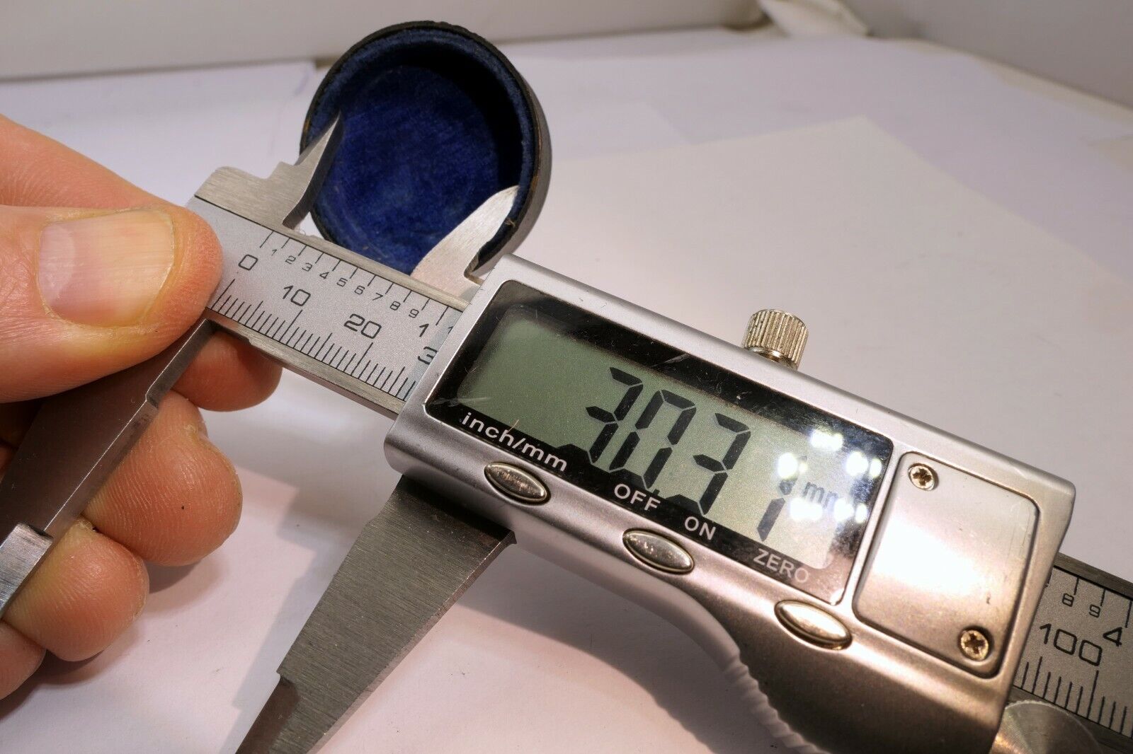 Lens Front Cap 30mm (30mm  ID ) slip on type Metal Wollensak vintage