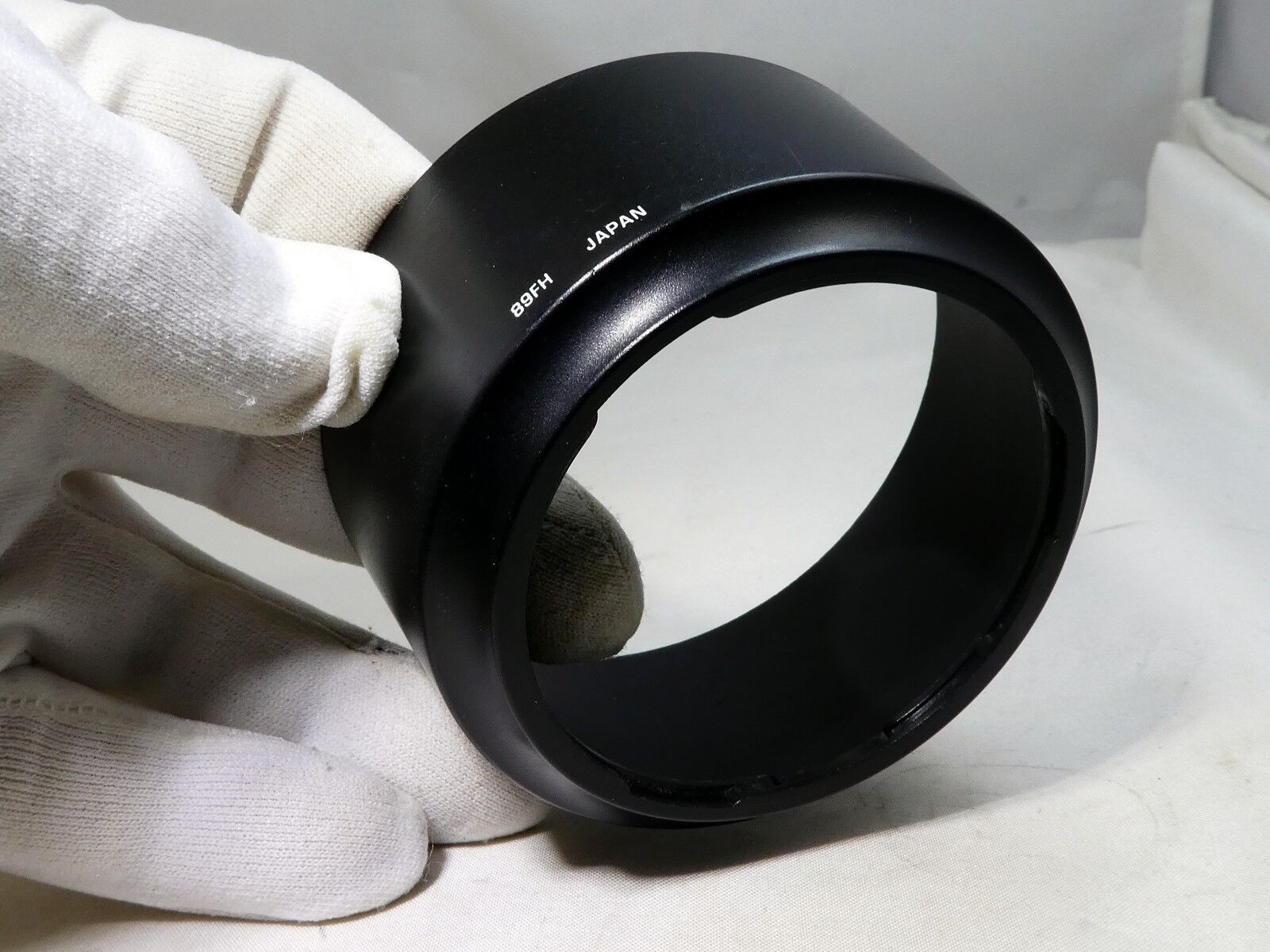 Tamron 89FH Plastic Lens Hood Japan Shade for 90-210mm f4.5-5.6 AF zoom