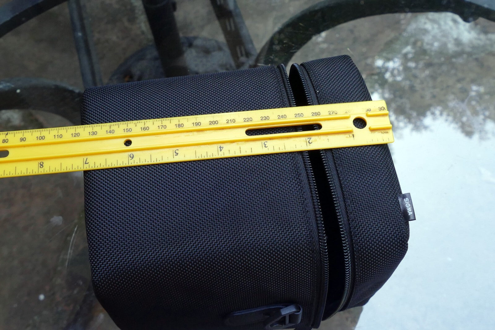 Sigma Padded Soft Lens Case for 12-24mm F4 DG HSM ART - OEM Original