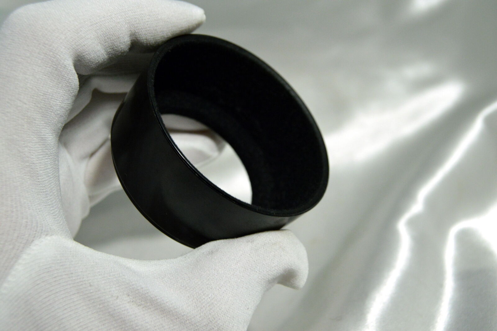 52mm lens hood screw in type plastic for telephoto lenses 75mm 80mm 100mm 105mm