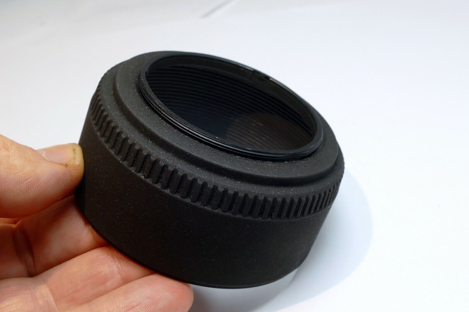 58mm Lens Hood Shade  Sigma Macro 58mm rim screw in metal