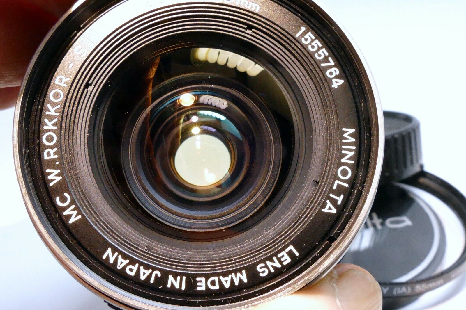 Minolta 28mm f2.5 Lens manual Focus MC W Rokkor- SI ( slow aperture, and dust )