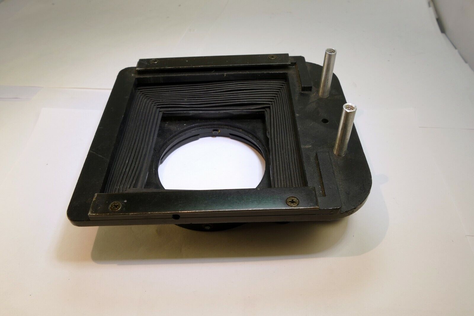 Lindahl Bellows lens Hood 31.1320 Bell-O-Shade Single 3X3 filter slot - AS IS