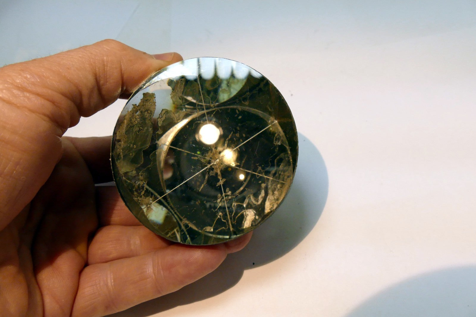 POMCO 2.8" OD Round 90 degree prism corner cube