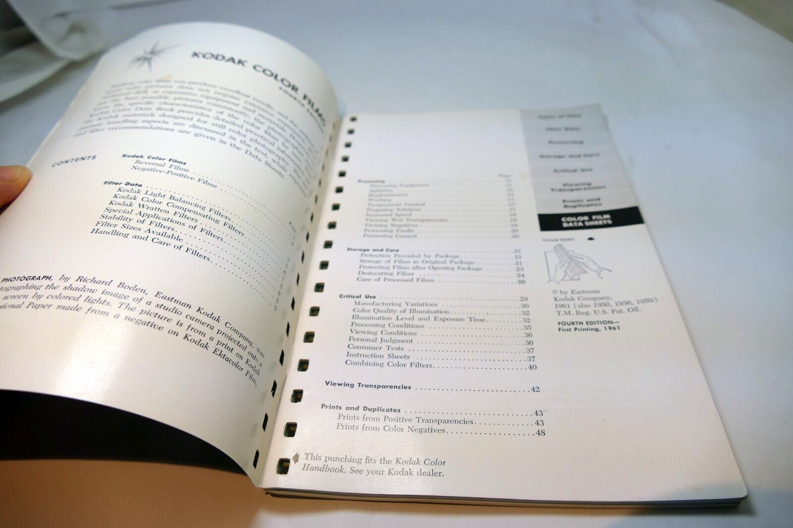 Kodak Color Films Brochure - Data Book Fourth edition 1961 Photo guide E-77
