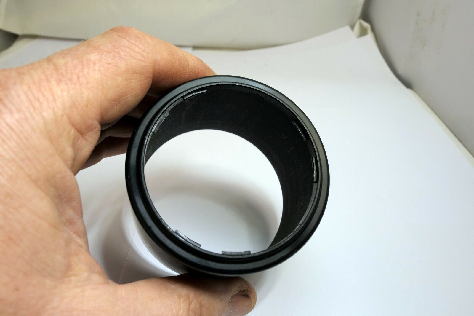 Lens Hood Shade 59mm ID unknown brand twist on type Telephoto