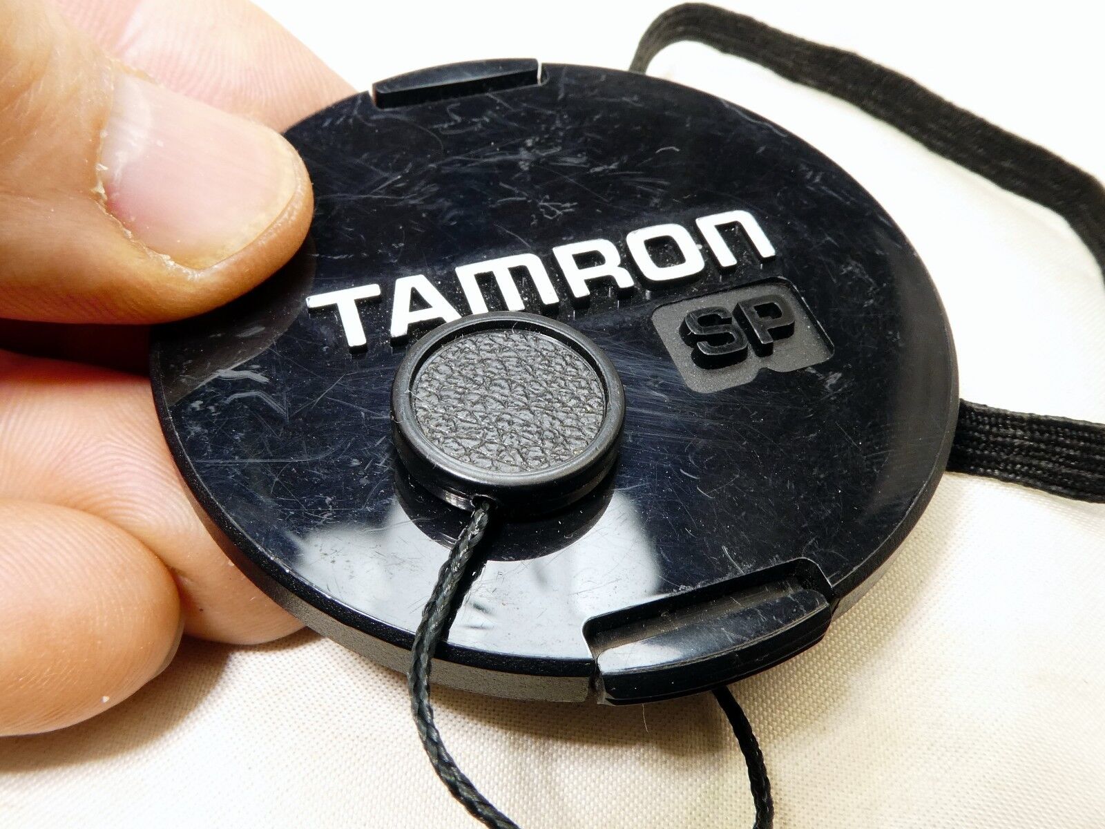 Tamron Adaptall 2 58mm snap on Lens Front Cap w/ keeper string