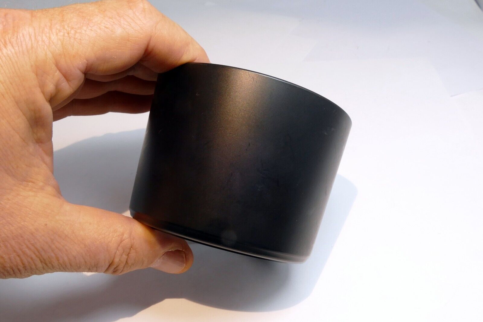 62mm Shade Lens Hood (unknown brand)  twist on type