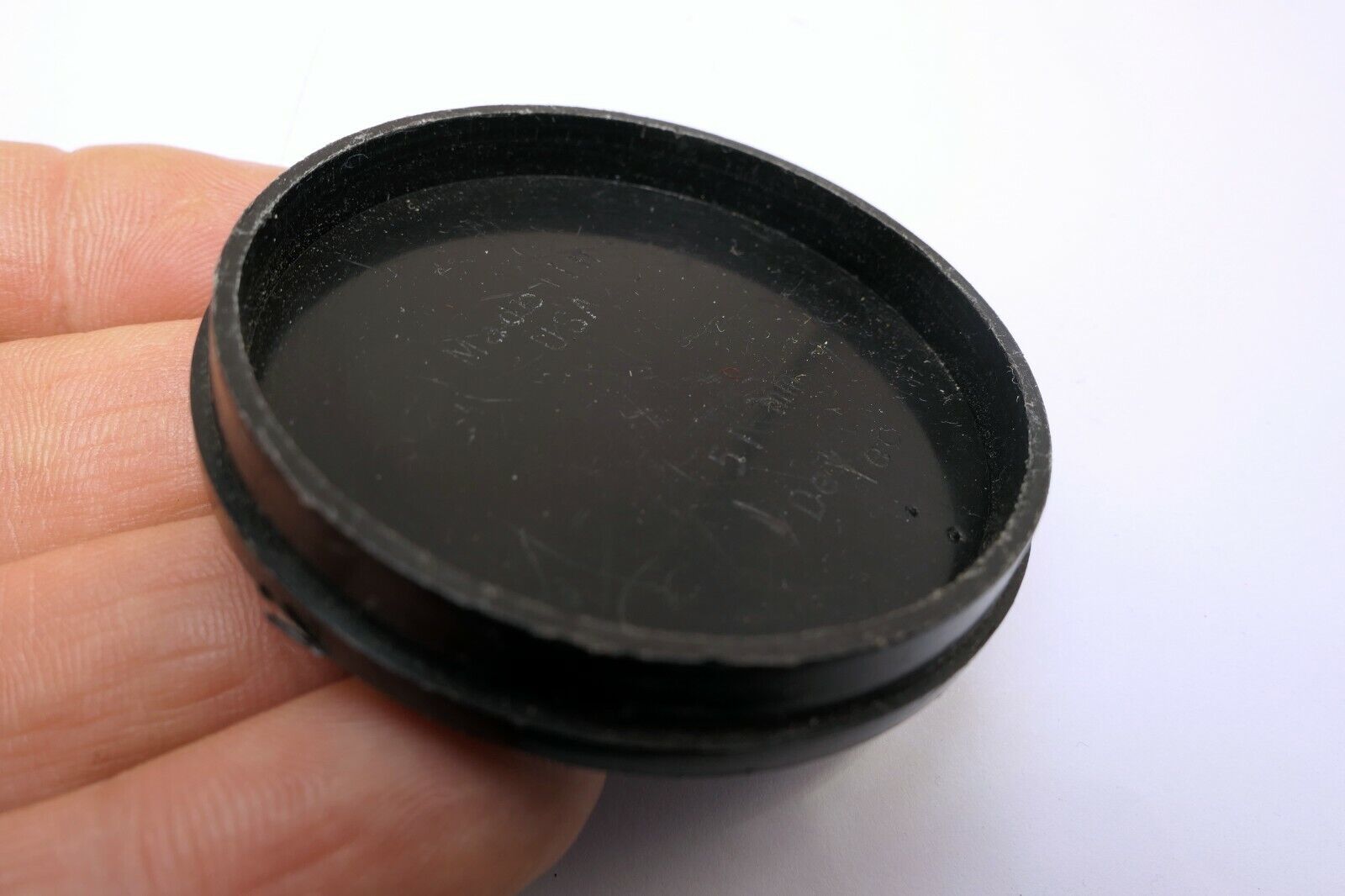 Detec Plastic 49mm Lens Front Cap for f1.4  50mm f1.7 f2 slip  on type