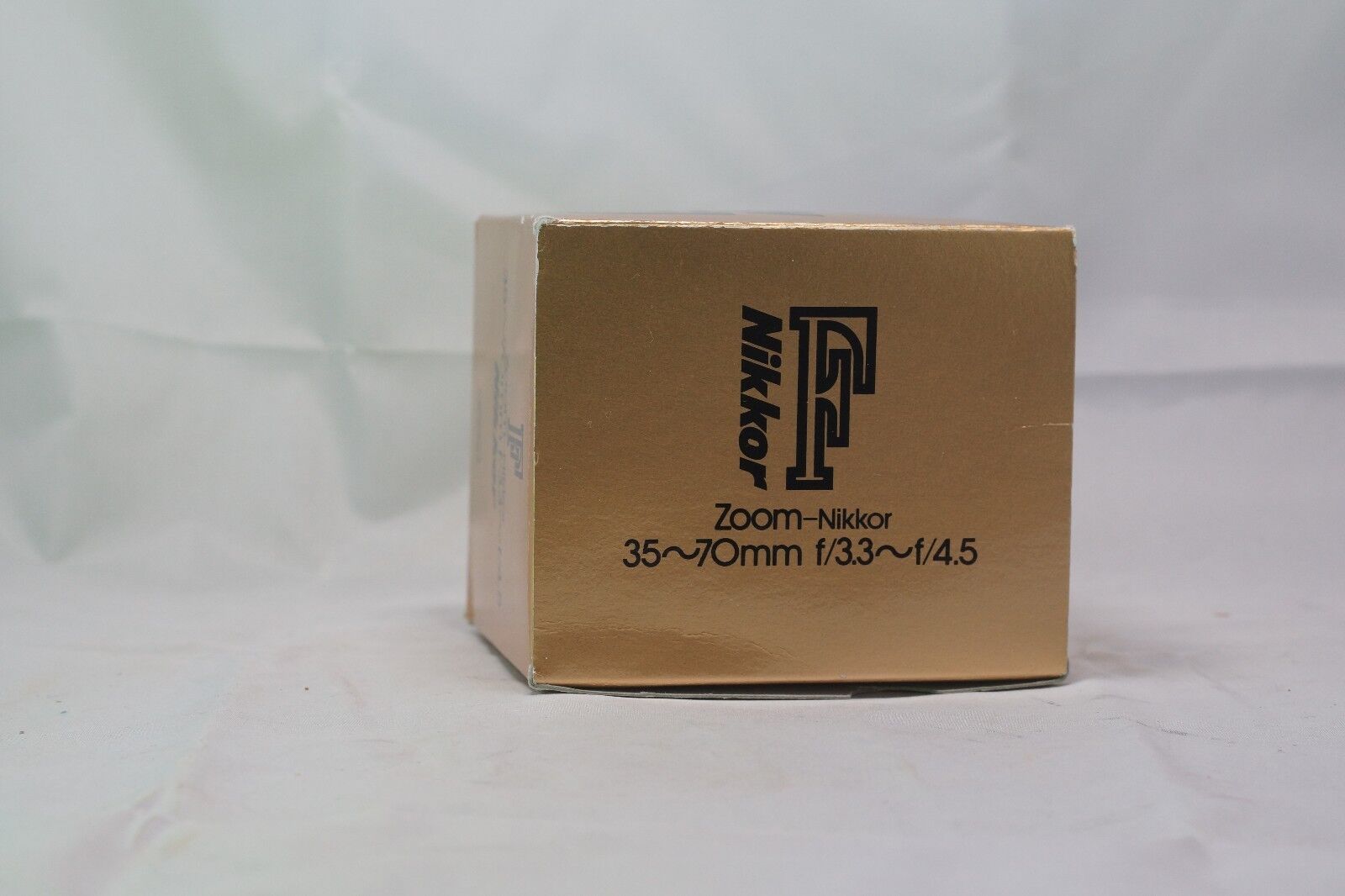 Empty Box for Nikon zoom 35-70mm f3.3-4.5   F (Ai-s)  lens manual focus