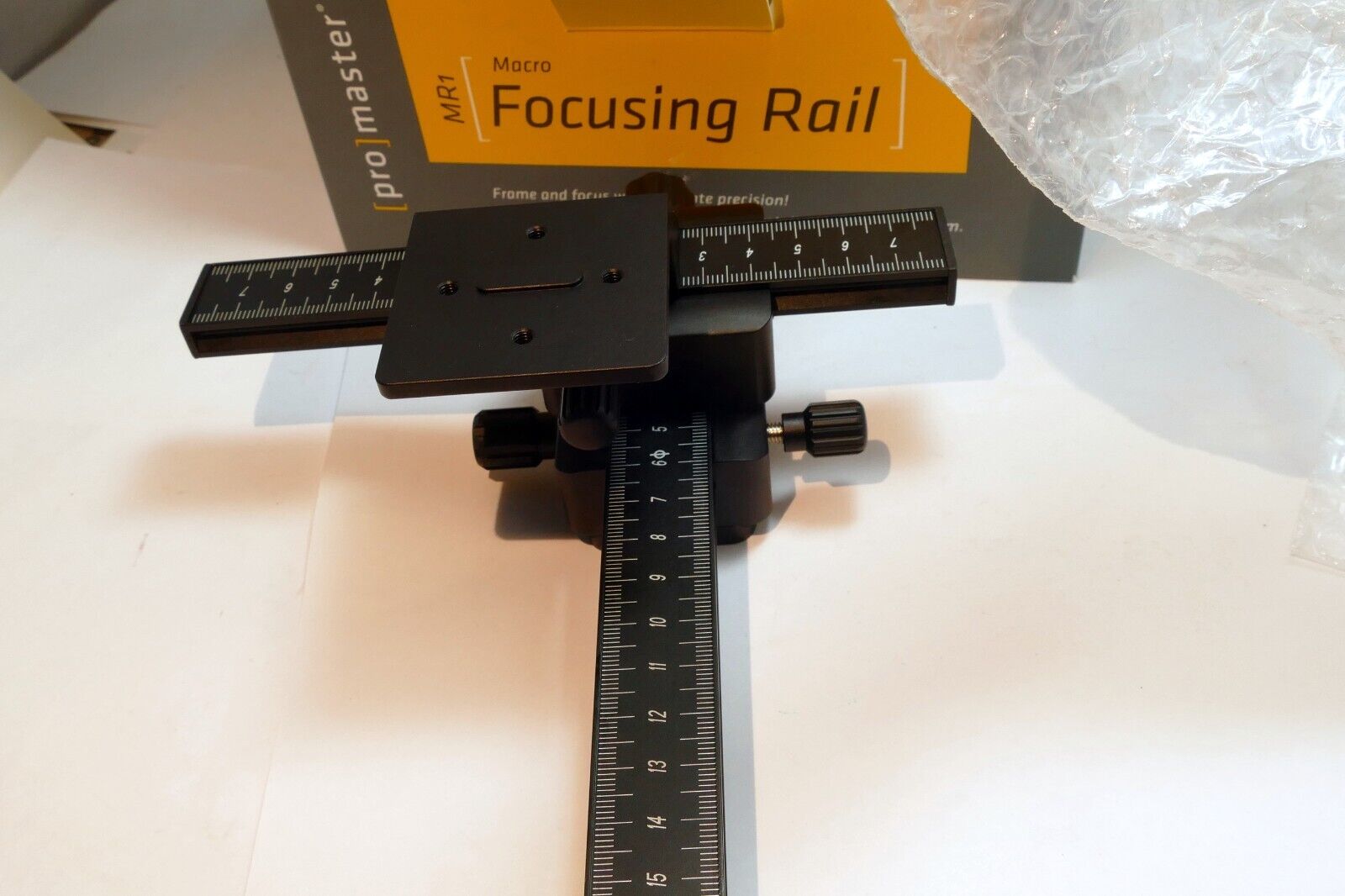 Promaster MR1 Macro Focusing Rail tripod adapter