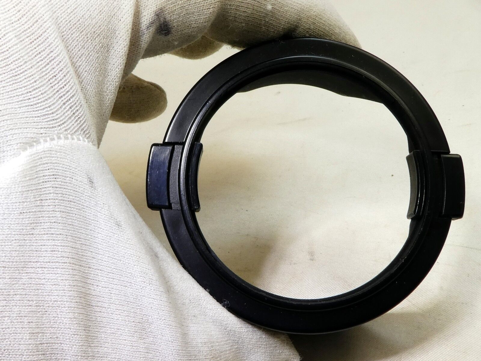 52mm snap on Plastic Lens Hood Shade Sigma Perfect for 28mm f2.8 mini wide angle