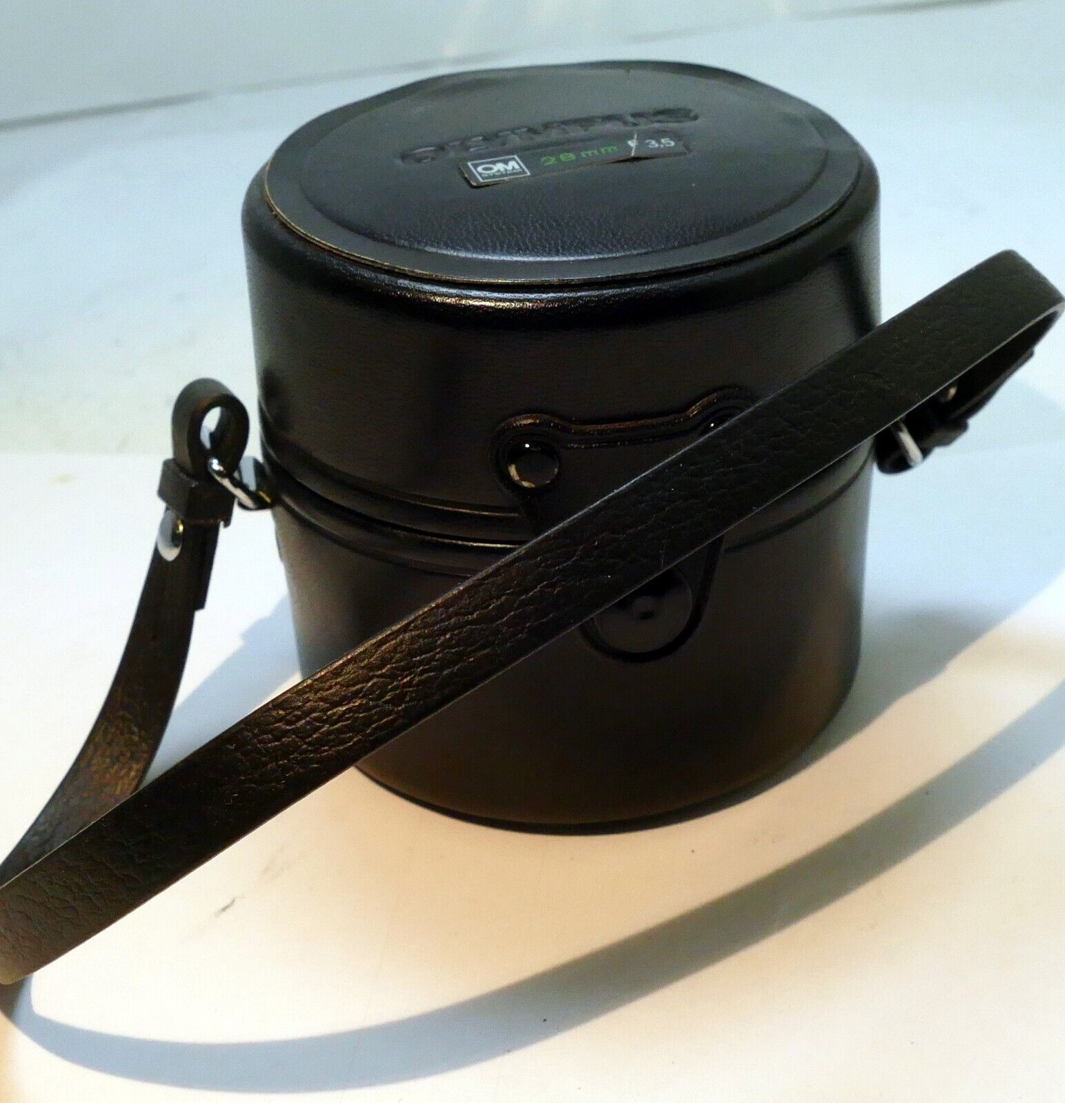 Olympus Hard Lens Case for OM 35mm f3.5 Auto Zuiko  -  genuine OEM